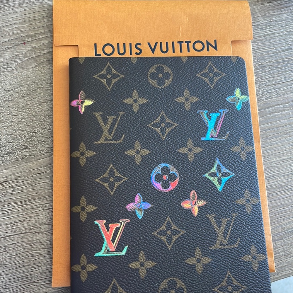 Authentic Louis Vuitton Clemence Journal